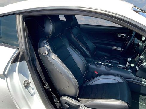 Used 2020 Ford Mustang GT Premium w/ GT Performance Package RWD image 24