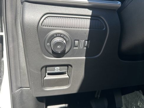 New 2025 Jeep Wagoneer Series II image 72