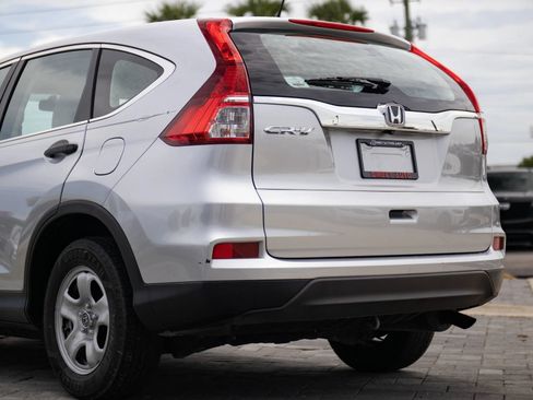 Used 2016 Honda CR-V LX image 10