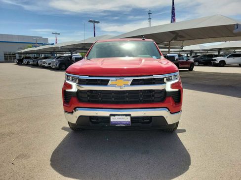 New 2026 Chevrolet Silverado 1500 LT w/ Z71 Off-Road Package AWD/4WD image 3