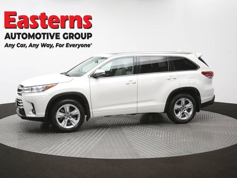 Used 2017 Toyota Highlander Limited Platinum AWD/4WD image 64