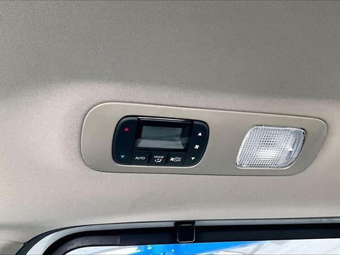 Used 2023 Honda Odyssey EX-L image 34