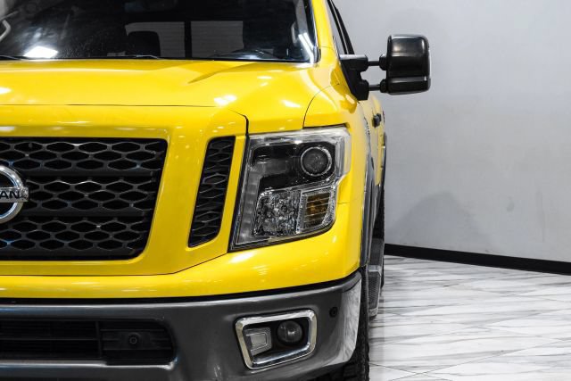 Used 2017 Nissan Titan PRO-4X w/ Pro-4x Convenience Package AWD/4WD image 45