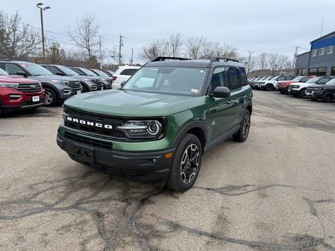 Certified 2024 Ford Bronco Sport Outer Banks w/ Tech Package AWD/4WD image 14