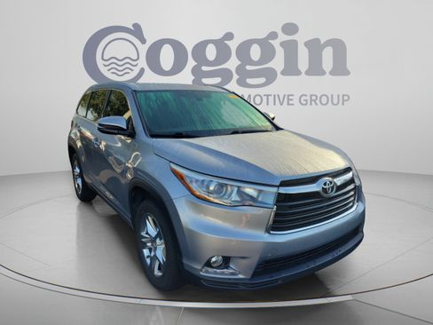 Used 2014 Toyota Highlander Limited FWD image 6