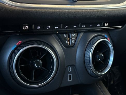 Certified 2022 Chevrolet Blazer LT image 26