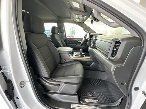 Used 2023 Chevrolet Silverado 1500 LT Trail Boss w/ Protection Package AWD/4WD image 27