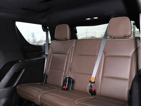 Used 2023 Chevrolet Tahoe High Country image 33