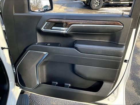 Used 2022 GMC Sierra 1500 Elevation image 21