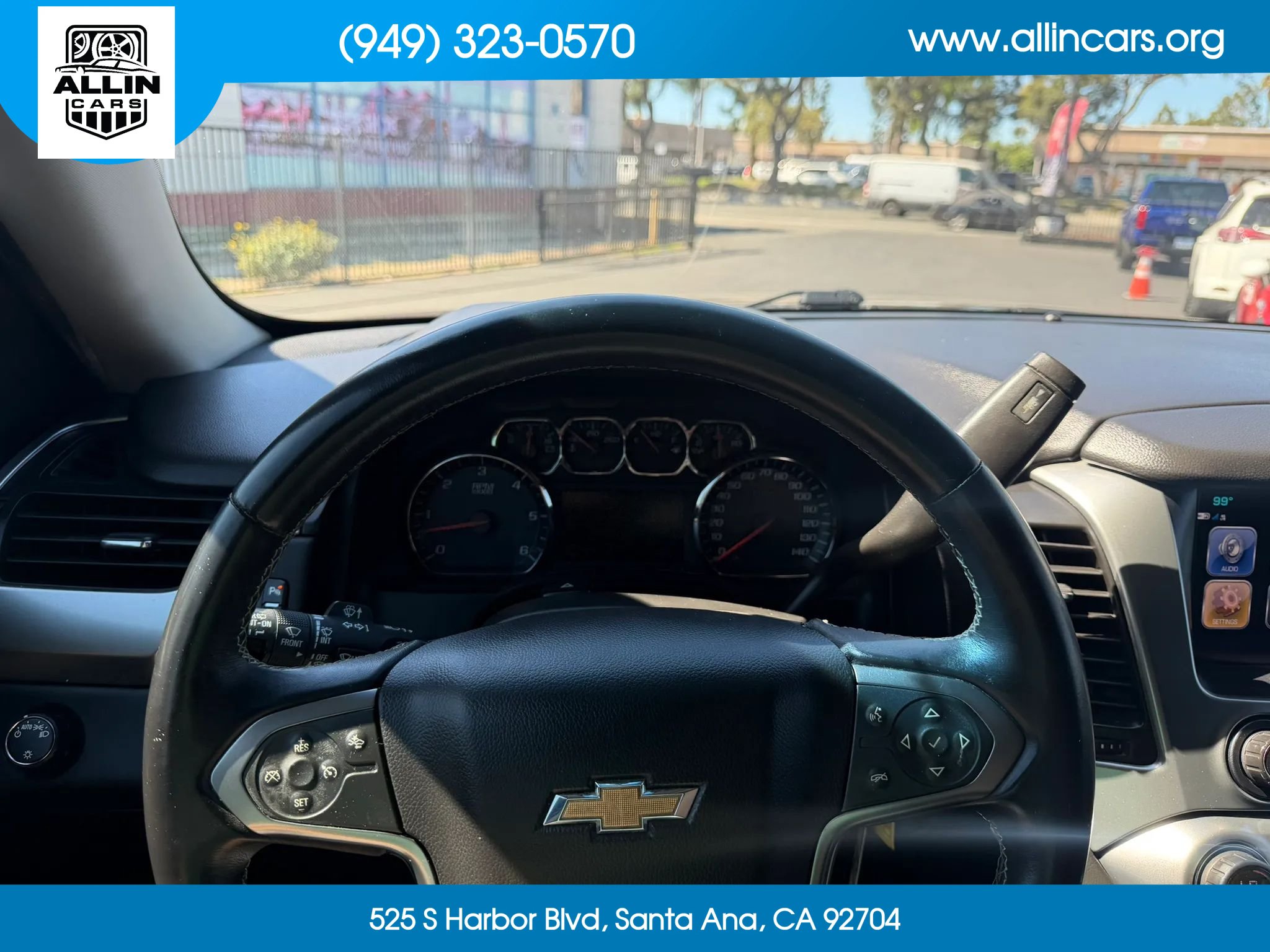 Used 2017 Chevrolet Suburban LS w/ Enhanced Driver Alert Package RWD image 9