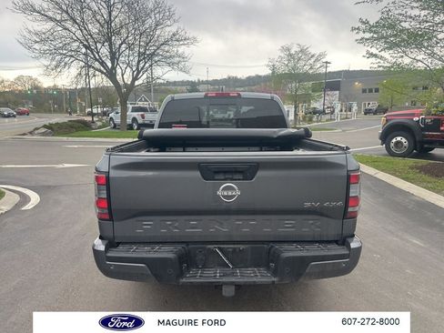 Used 2023 Nissan Frontier SV w/ SV Convenience Package image 6
