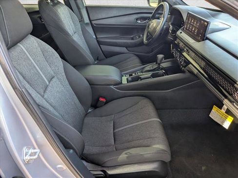 Used 2024 Honda Accord Sport image 19