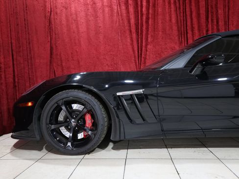 Used 2013 Chevrolet Corvette Grand Sport w/ 3LT Preferred Equipment Group RWD image 6