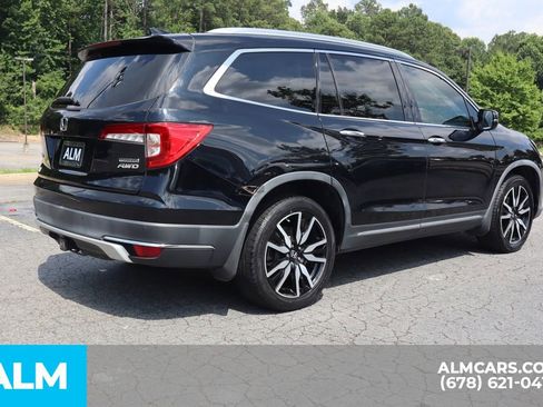 Used 2019 Honda Pilot Touring image 6