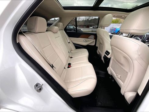 Used 2022 Mercedes-Benz GLE 350 4MATIC image 16