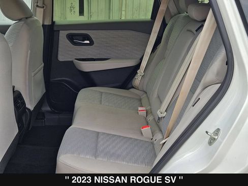 Used 2023 Nissan Rogue SV FWD image 17