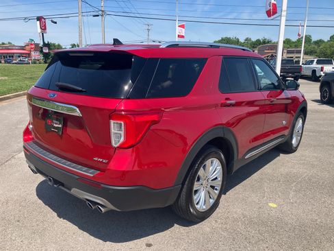 Used 2022 Ford Explorer King Ranch w/ Premium Technology Package AWD/4WD image 7