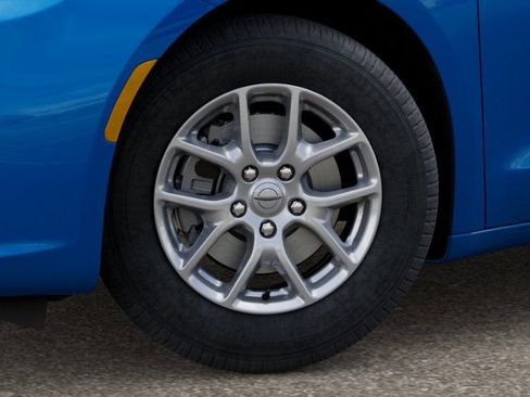 New 2026 Chrysler Pacifica Select w/ S Appearance Package image 8