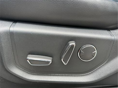 Used 2019 Ford F250 Lariat w/ Lariat Ultimate Package image 31