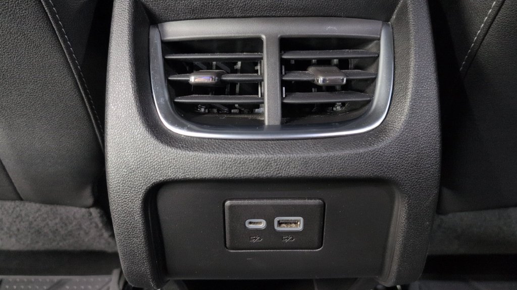 Used 2023 Chevrolet Blazer LT w/ LPO, Floor Liner Package FWD image 19