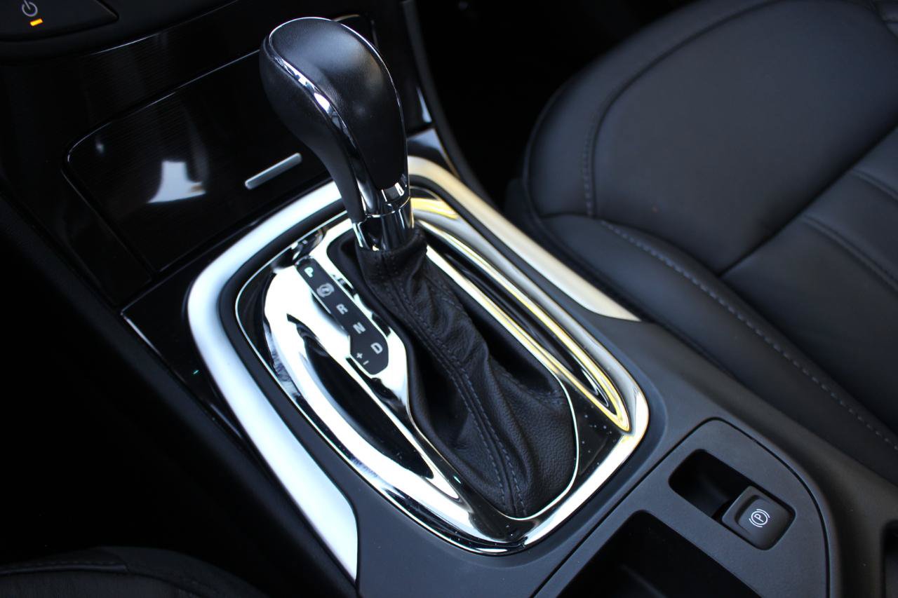 Used 2014 Buick Regal FWD image 28