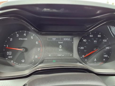 Used 2024 Chevrolet Trax LS w/ LS Convenience Package FWD image 30