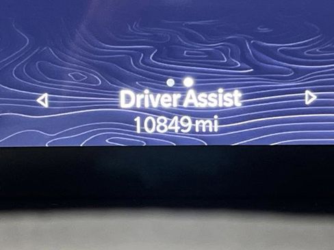 Used 2023 Jeep Grand Cherokee Altitude image 6