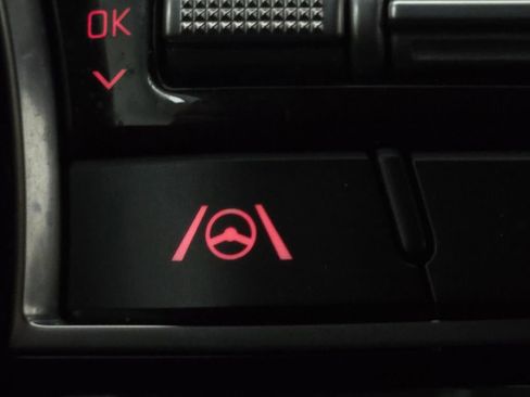 Used 2024 Kia Forte LXS image 7