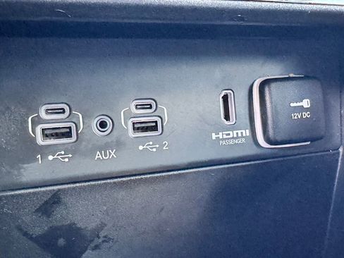 Used 2023 Jeep Grand Cherokee 4WD 4xe image 25