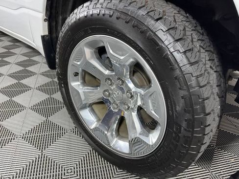 Used 2022 RAM 1500 Big Horn AWD/4WD image 16