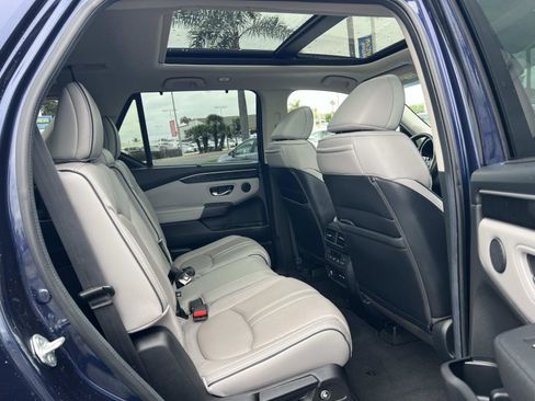 Certified 2024 Honda Pilot Elite image 35