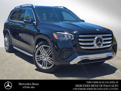 Certified 2026 Mercedes-Benz GLS 450 4MATIC image 1