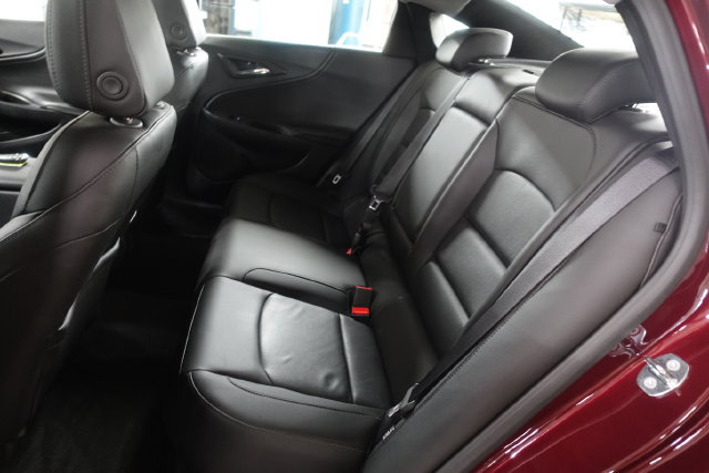 Used 2016 Chevrolet Malibu LT w/ Leather Package FWD image 20