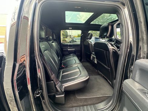 Used 2018 Ford F150 Platinum w/ Equipment Group 701A Luxury image 25