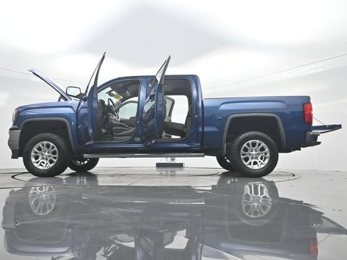 Used 2016 GMC Sierra 1500 SLE w/ SLE Value Package AWD/4WD image 45