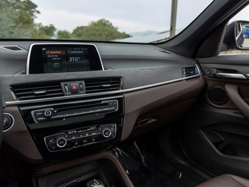 Used 2018 BMW X1 xDrive28i w/ Convenience Package image 43