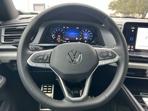 New 2026 Volkswagen Atlas Cross Sport SEL Premium R-Line AWD/4WD image 19