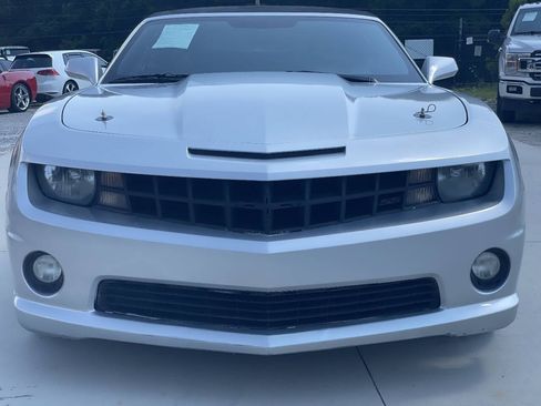 Used 2011 Chevrolet Camaro SS RWD image 2
