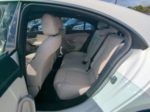 Used 2025 Mercedes-Benz CLA 250 image 5