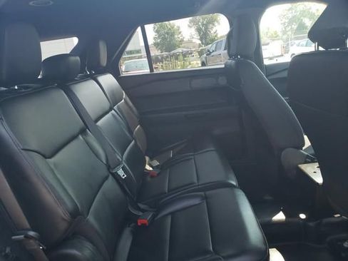 Used 2021 Ford Explorer 4WD Police Interceptor image 17