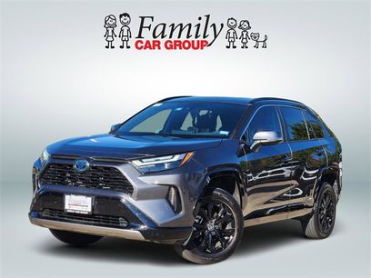 Used 2023 Toyota RAV4 SE