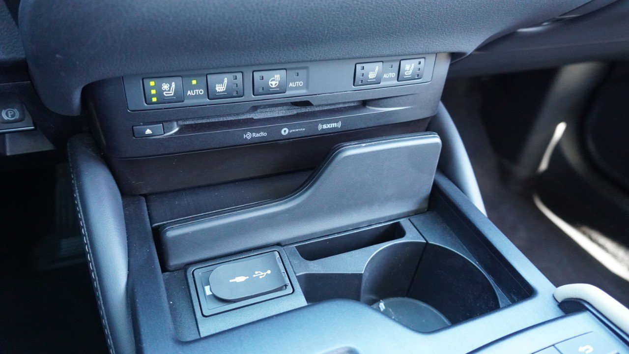 Used 2019 Lexus ES 350 w/ Premium Package FWD image 19