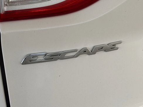 Used 2013 Ford Escape SEL AWD/4WD image 12