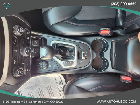 Used 2014 Jeep Cherokee Trailhawk w/ Cold Weather Group image 16