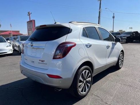 Used 2017 Buick Encore Essence image 5