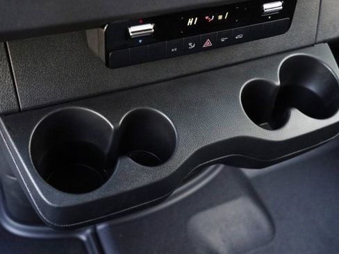 Used 2023 Mercedes-Benz Sprinter 3500 image 36