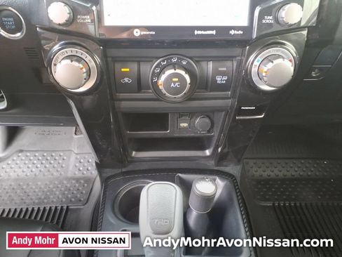 Used 2022 Toyota 4Runner TRD Off-Road Premium w/ Moonroof Package AWD/4WD image 26