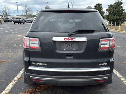 Used 2015 GMC Acadia SLE image 5