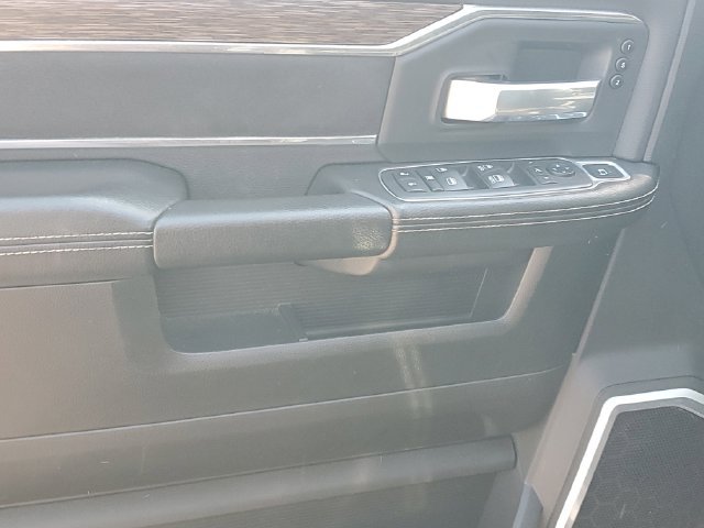 Used 2020 RAM 3500 Laramie AWD/4WD image 14