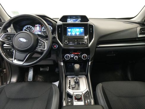 Used 2023 Subaru Forester Premium image 30